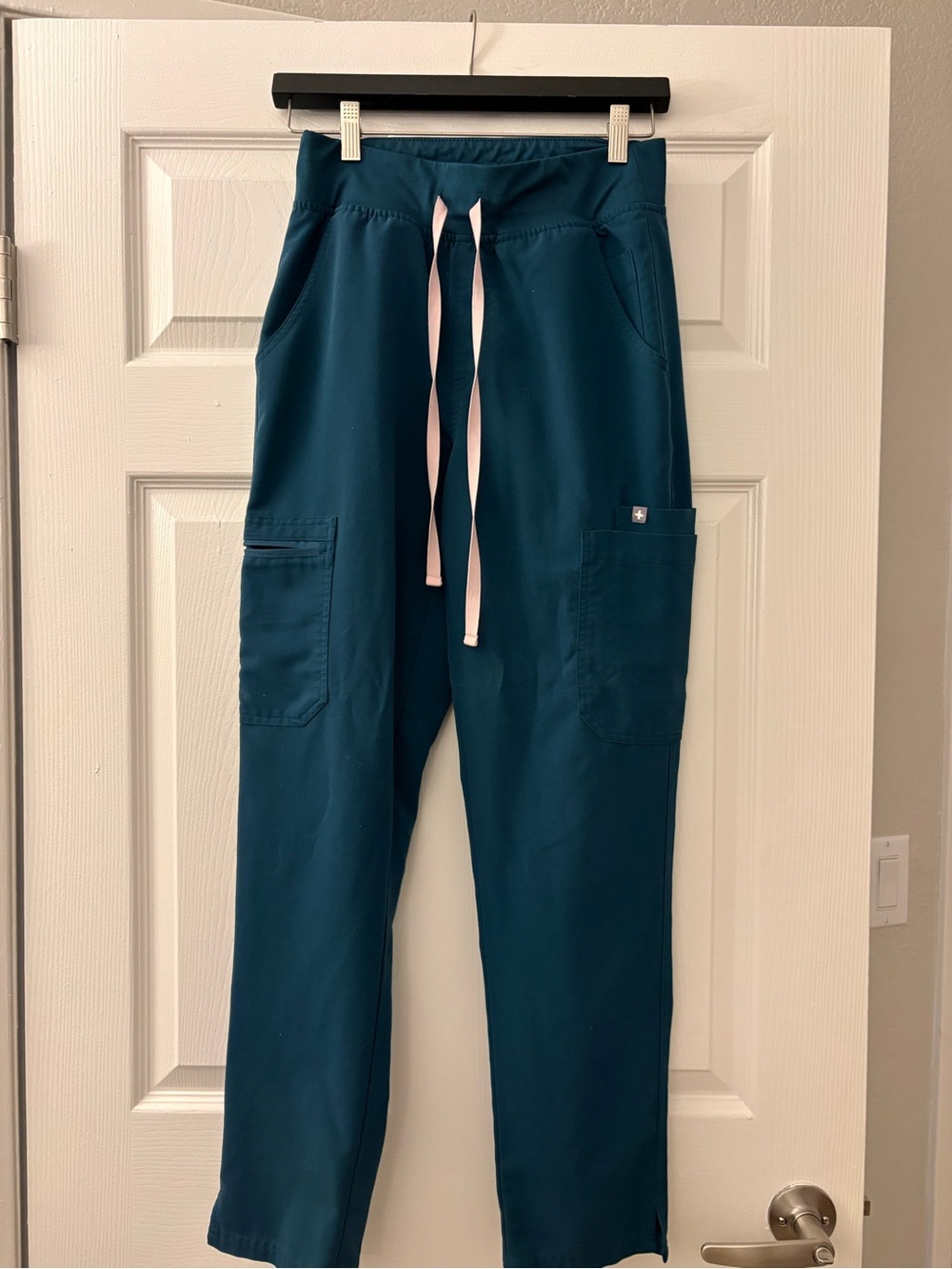 FIGS Teal Drawstring Cargo Scrub Pants with Pink Ties